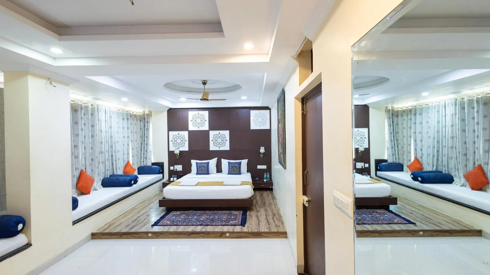 Hide-In Udaipur - A Lake View Boutique Hotel 3*,  India