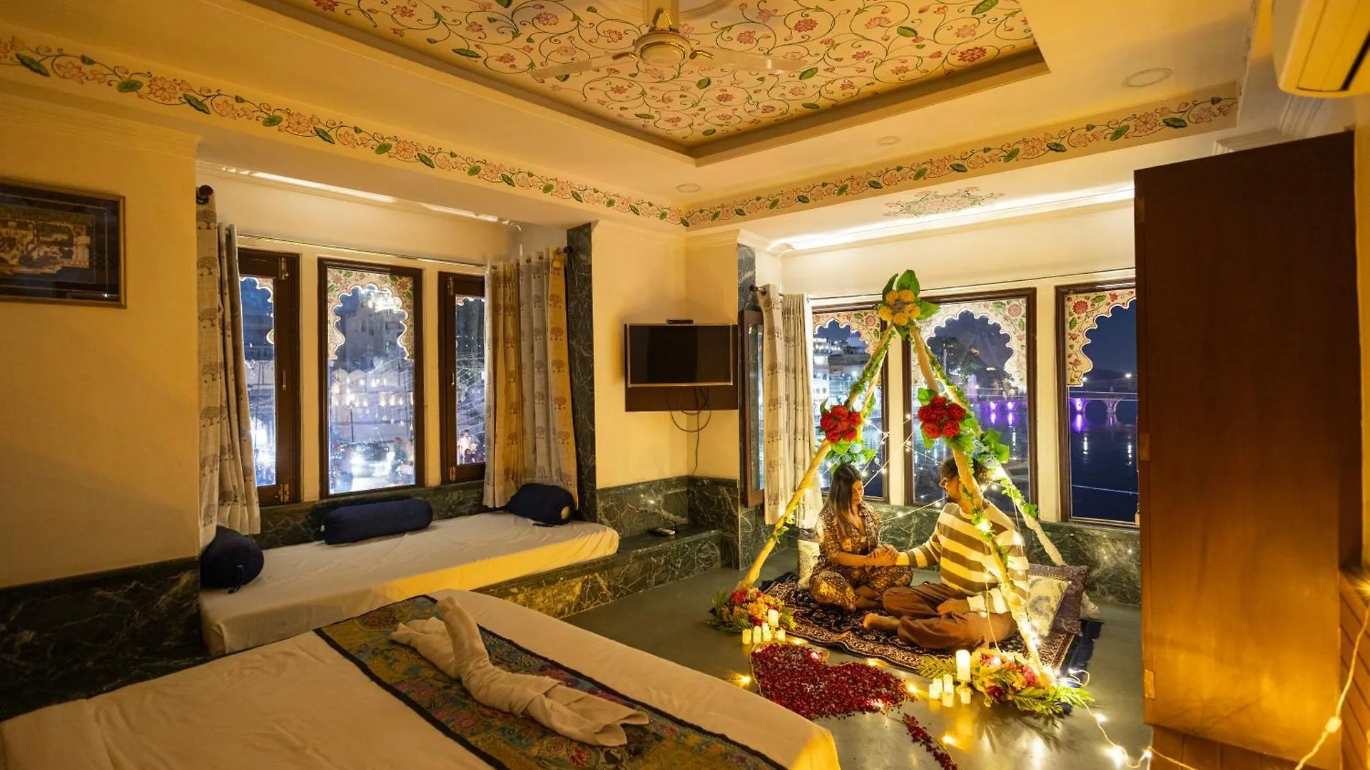 ***  Hide-In Udaipur - A Lake View Boutique Hotel India